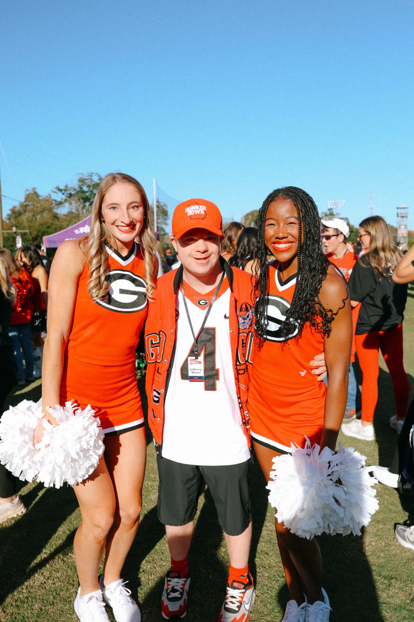 georgia bulldog cheerleaders with friend