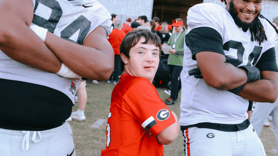 georgia bulldog player with friend